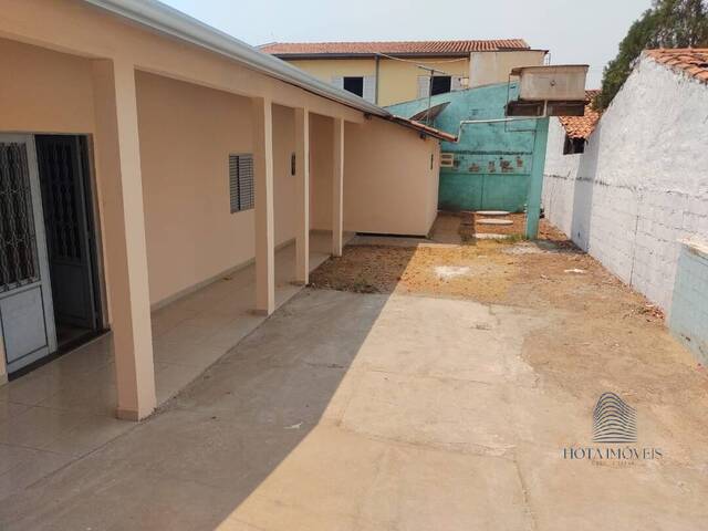Casa para Venda em Cuiabá - 2