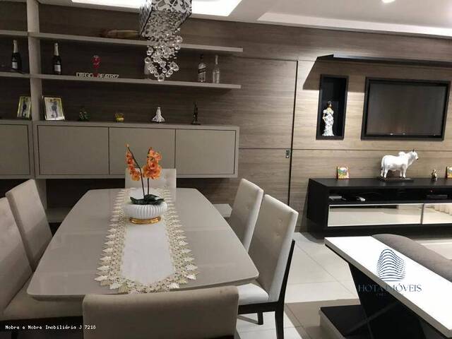 Apartamento para Venda em Cuiabá - 2