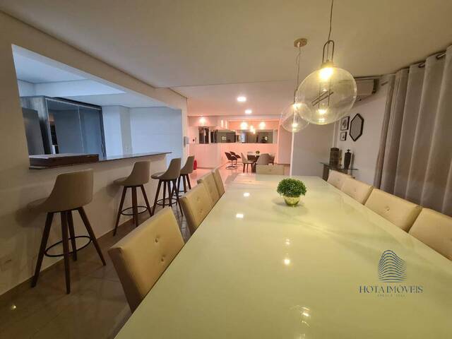 Apartamento para Venda em Cuiabá - 2