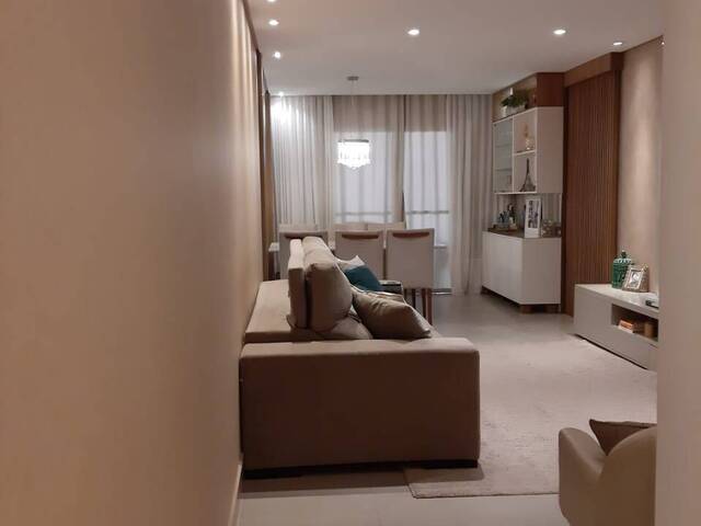 Casa para Venda em Cuiabá - 2