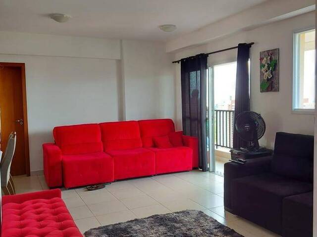 Apartamento para Venda em Cuiabá - 2