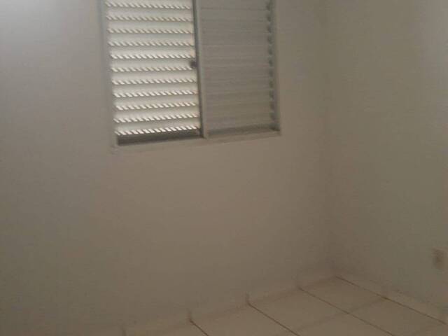 Apartamento para Venda em Várzea Grande - 2