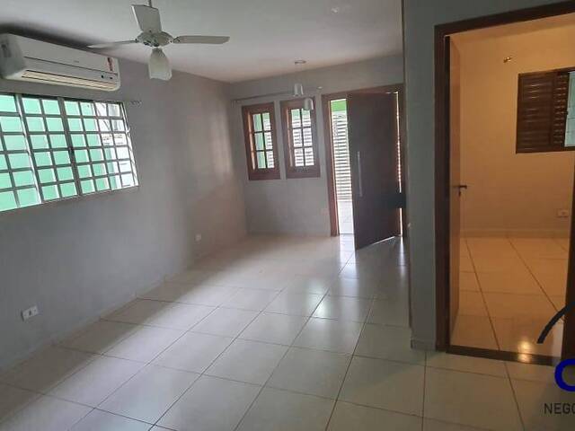 Apartamento para Venda em Cuiabá - 2