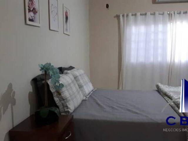 Casa para Venda em Várzea Grande - 5