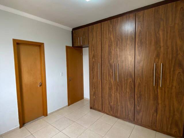 Apartamento para Locação em Cuiabá - 4