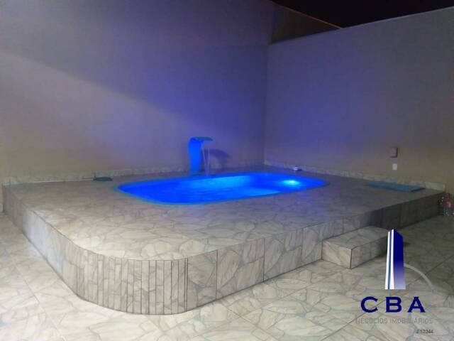 Casa para Venda em Cuiabá - 2