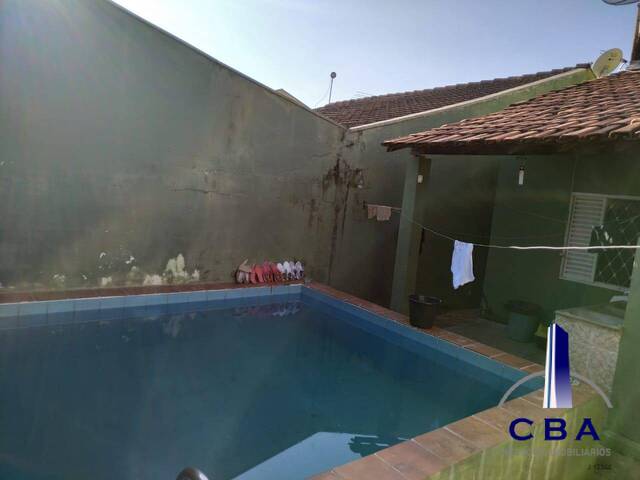 Casa para Venda em Cuiabá - 2