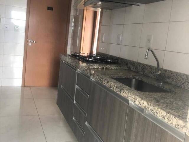 Apartamento para Venda em Cuiabá - 4