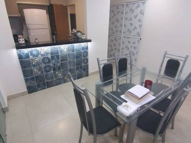 Casa para Venda em Cuiabá - 2