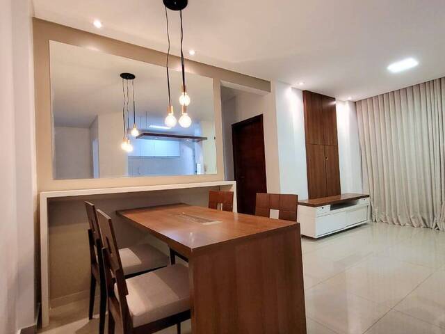 Apartamento para Venda em Cuiabá - 2