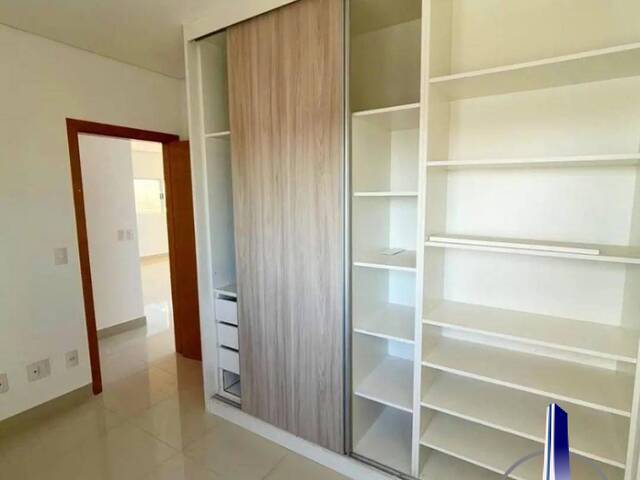 Apartamento para Venda em Cuiabá - 3