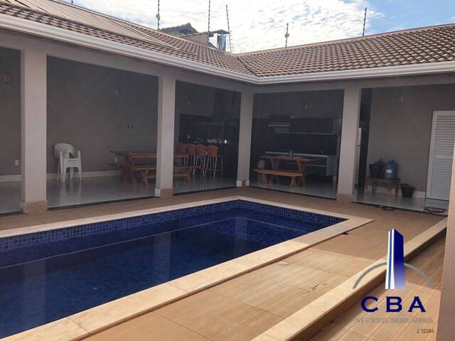 #693 - Casa para Venda em Várzea Grande - MT