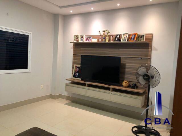 #693 - Casa para Venda em Várzea Grande - MT