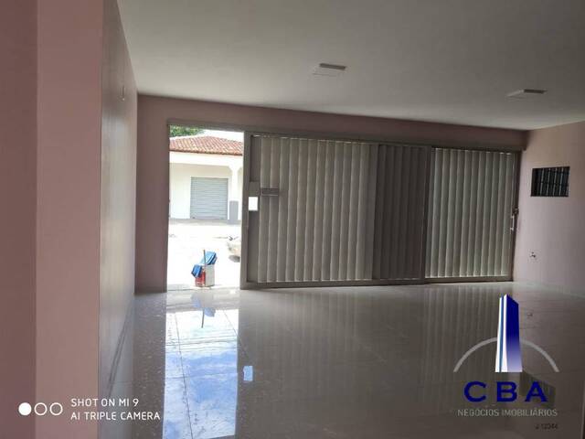 Casa para Venda em Cuiabá - 2