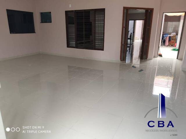 Casa para Venda em Cuiabá - 3