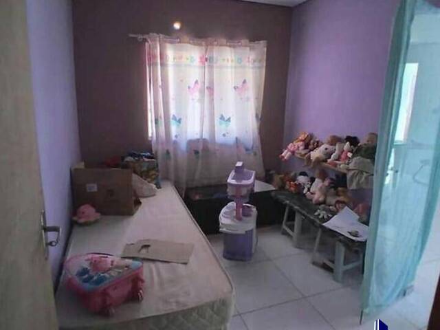 Casa para Venda em Cuiabá - 3