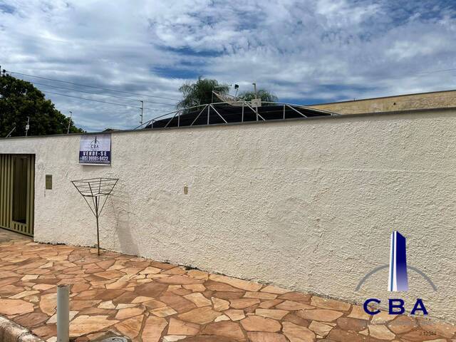 Casa para Venda em Cuiabá - 2