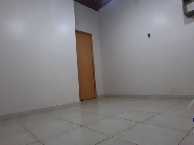 Casa para Venda em Cuiabá - 3