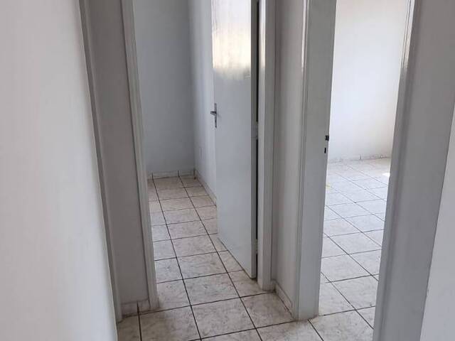 Apartamento para Venda em Cuiabá - 4
