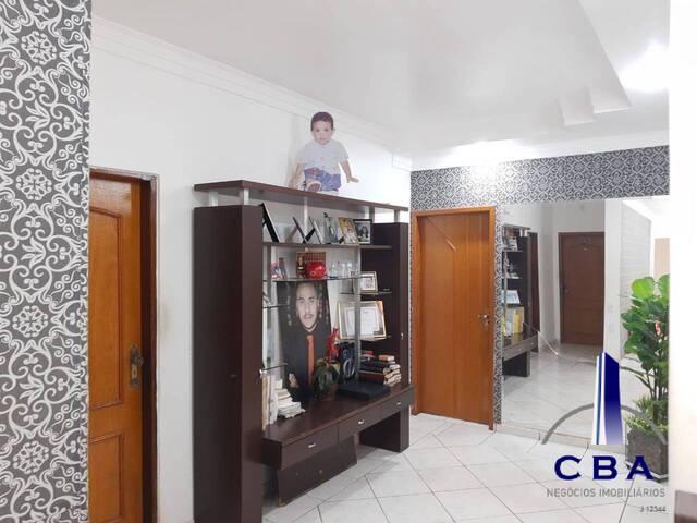 Casa para Venda em Cuiabá - 3