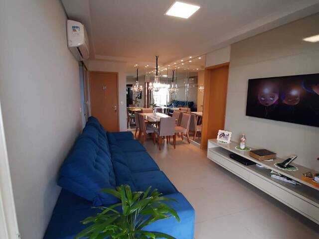 Apartamento para Venda em Cuiabá - 2