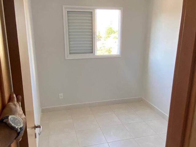 Apartamento para Venda em Cuiabá - 4