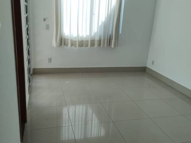 Casa para Venda em Cuiabá - 5