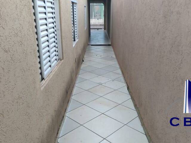 #1006 - Casa para Venda em Várzea Grande - MT