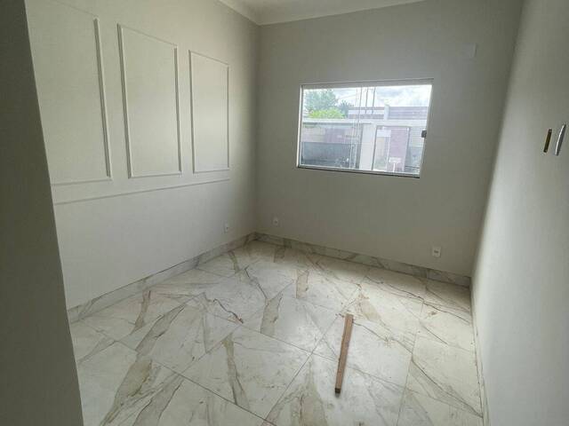 Casa para Venda em Cuiabá - 3