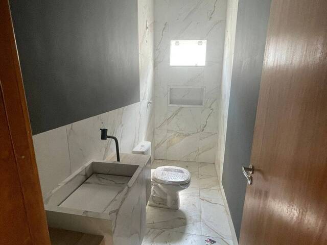 Casa para Venda em Cuiabá - 5