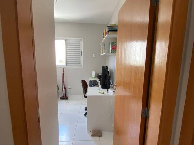 Apartamento para Venda em Cuiabá - 5