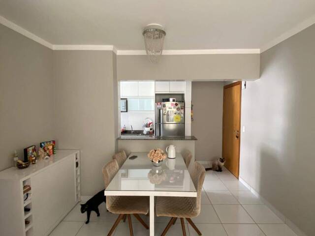 Apartamento para Venda em Cuiabá - 2