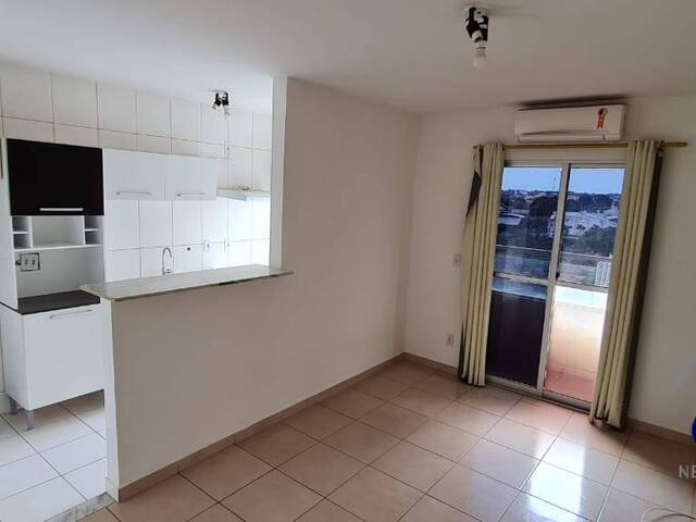 Apartamento para Venda em Cuiabá - 2