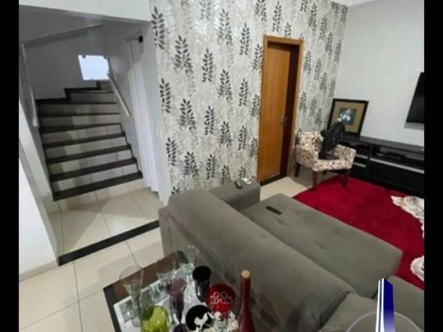 Casa para Venda em Cuiabá - 3