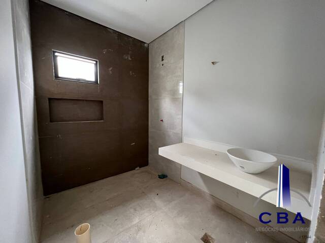 Casa para Venda em Cuiabá - 3