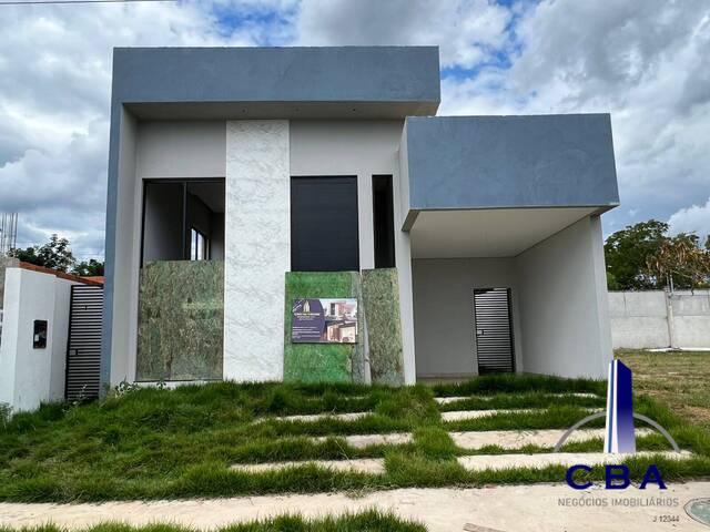 Casa para Venda em Cuiabá - 2