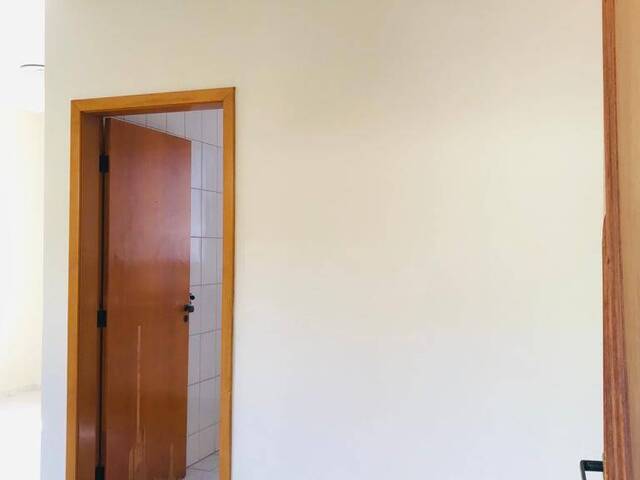 Casa para Venda em Cuiabá - 2