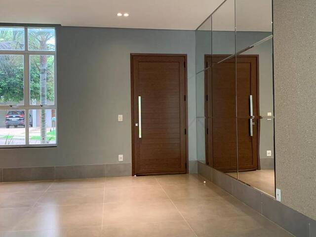 Casa para Locação em Cuiabá - 3