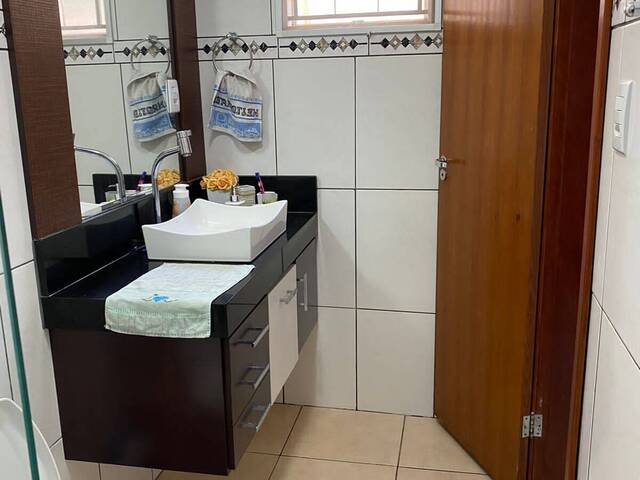 Casa para Venda em Cuiabá - 4