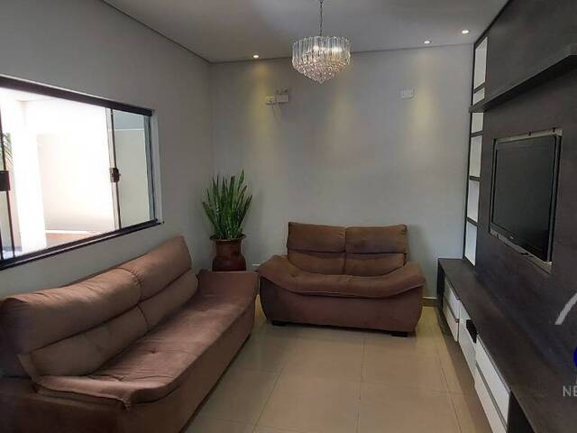 Casa para Venda em Cuiabá - 3