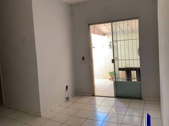 Apartamento para Venda em Cuiabá - 5