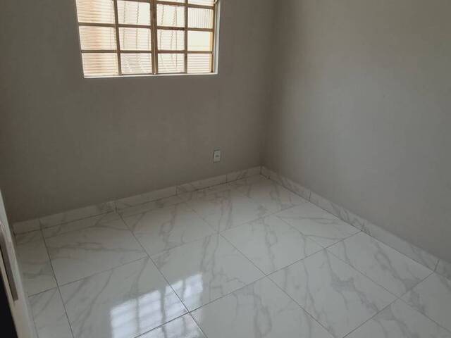 Apartamento para Venda em Cuiabá - 4