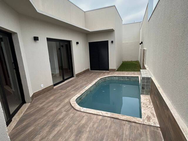 Casa para Venda em Cuiabá - 4