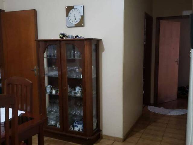 Apartamento para Venda em Cuiabá - 5