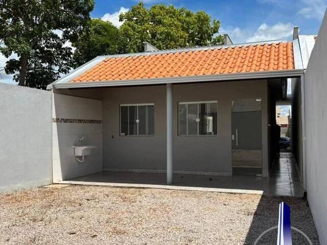 Casa para Venda em Várzea Grande - 5