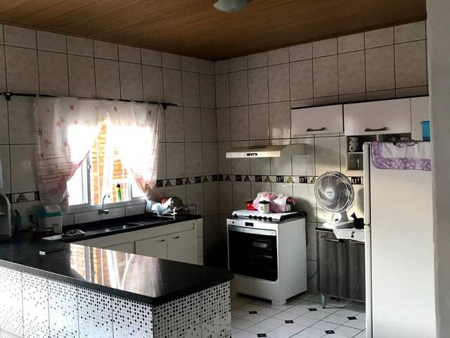 Casa para Venda em Cuiabá - 2