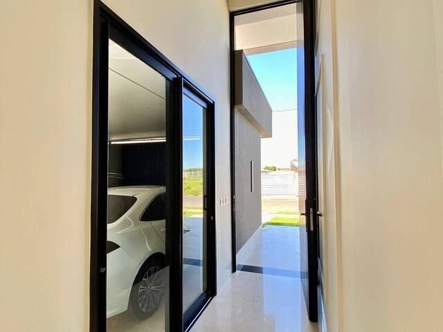 Casa para Venda em Cuiabá - 2