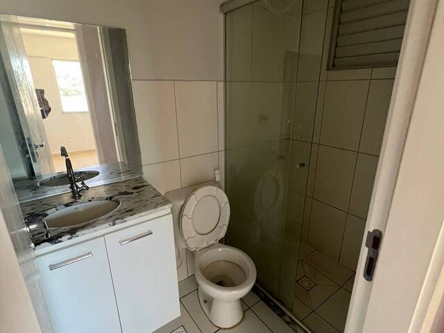 Apartamento para Locação em Cuiabá - 2