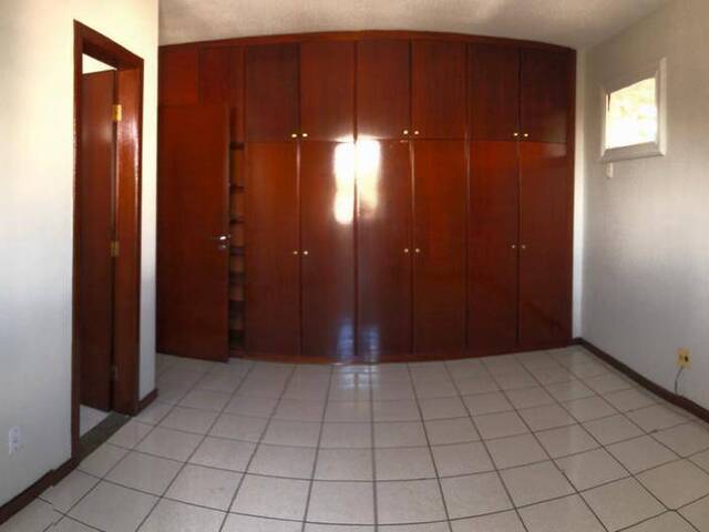 Apartamento para Venda em Cuiabá - 3