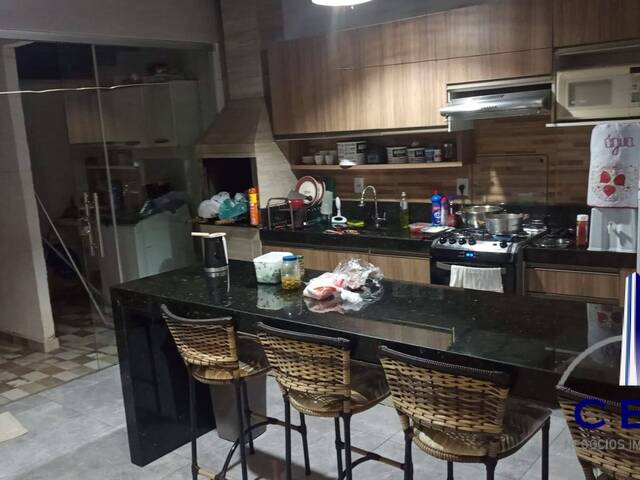 Casa para Venda em Cuiabá - 5